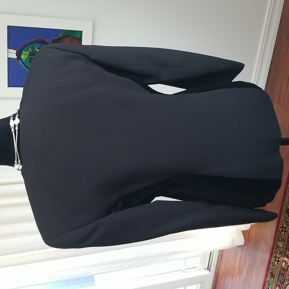 VALENTINO BOUTIQUE Vintage S606 Black Skirt Suit with Velvet Inset Size 10 NWT!! - Picture 4 of 13